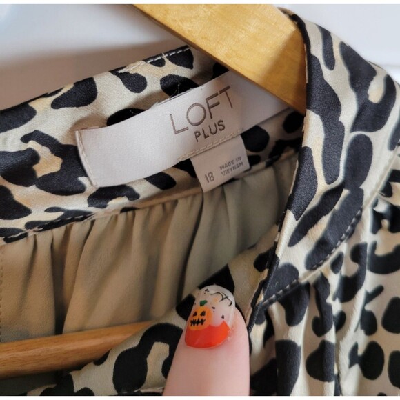 LOFT Plus Size Silky Mock Neck Leopard Print Midi Belted Dress Size 18 - Picture 4 of 9